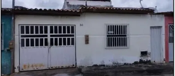 Imóvel com boa estrutura  Casa no Vila Rosa, Itapetinga - BA, Nº 30, 2 quartos, 200m² | Ve