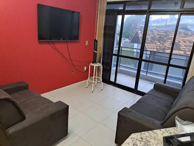 Ap. Na areia de Ingleses/ Floripa.  Temporada.