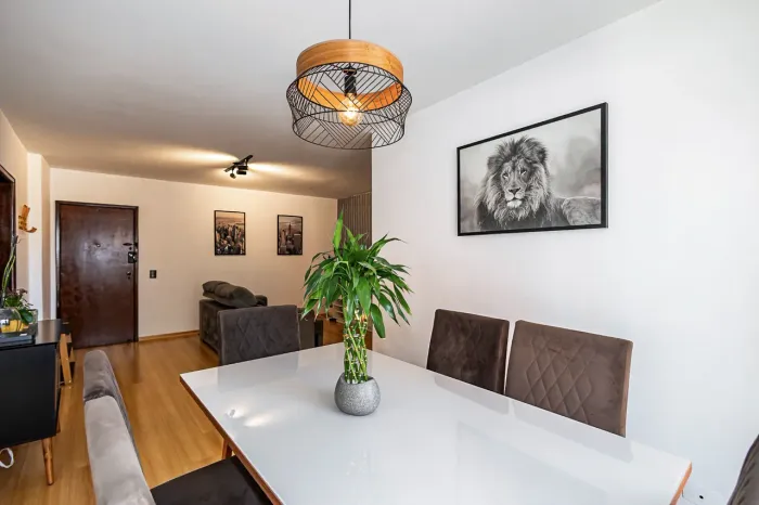 Apartamento mobiliado 3 quartos à venda no Alto da Glória 650.000,00