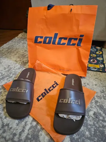 Chinelo Colcci marrom 41/42 Novissimo sem uso com embalagem