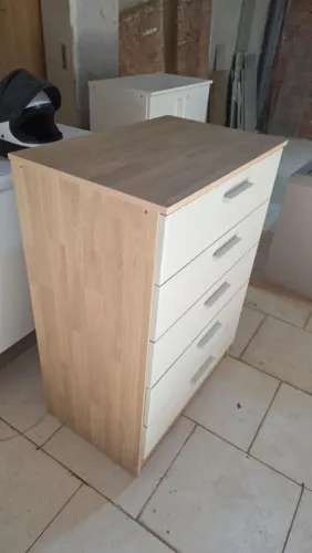Cômoda 5 gavetas
