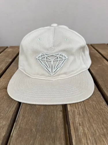 Boné Diamond Supply Co 