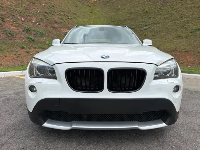 BMW X1 Sdrive 18I 2.0 16V 4X2 Aut. 2012