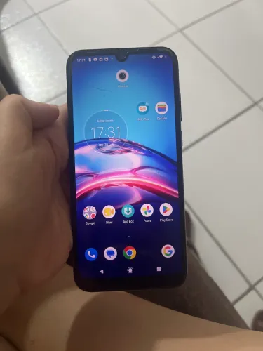 Celular moto A6 seminovo