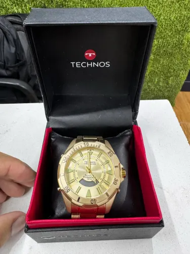 Technos Skydiver Professional 150M ? NOVO