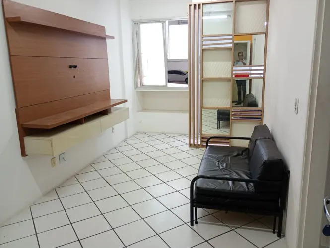 Flat  para venda possui 30 metros quadrados com 1 quarto em Barro Vermelho - Vitória - ES