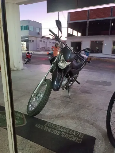 BROS 150 ES