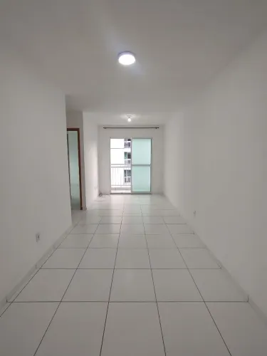 Alugo apartamento
