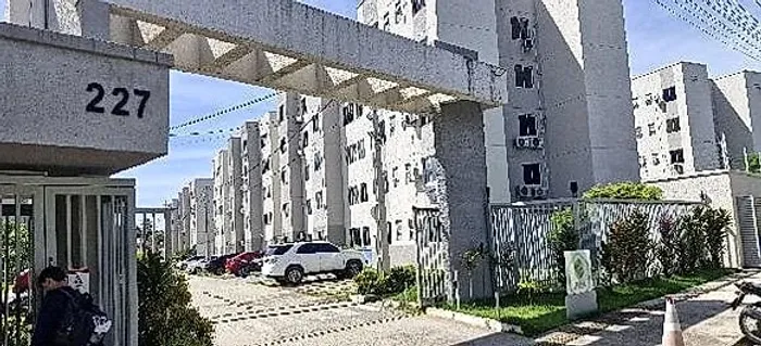 Apartamento no BARROSO em Fortaleza/CE - Caixa *3208