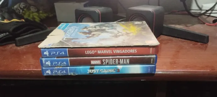 Lote 4 Jogos PS4 Mídia Física - Spider-Man + 3 Jogos