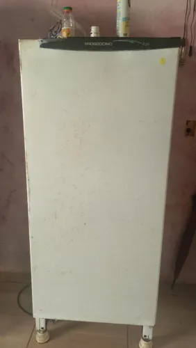 Geladeira antiga