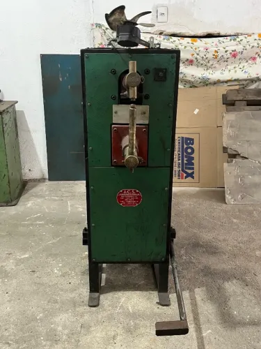 Máquina de solda ponto industrial 15KVA