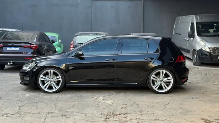 Volkswagen Golf Comfortline 1.4 TSI 140cv Aut. 2015