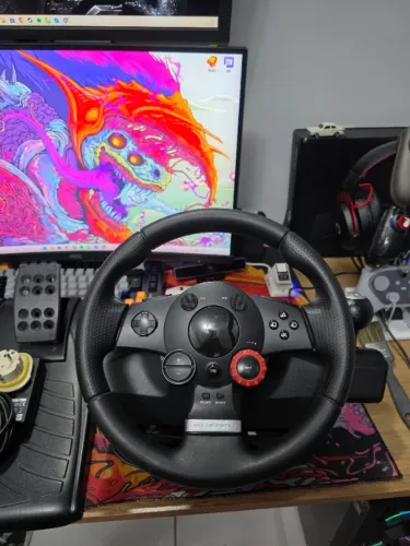 Volante Gamer - Logitech Driving Force GT