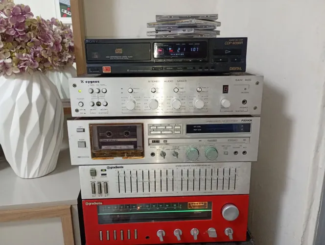 Tape deck polyvox leia discrição 
