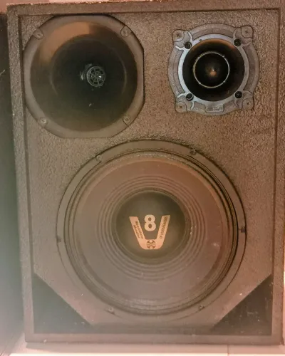 Par caixas acústicas