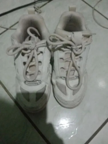 Tênis feminino 