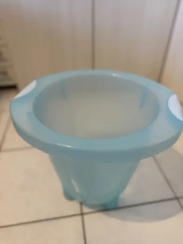 Banheira Ofurô nunca usada.