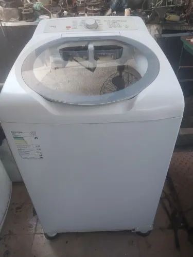 Vendo máquina de lavar roupas Brastemp 12k funcionando perfeitamente 