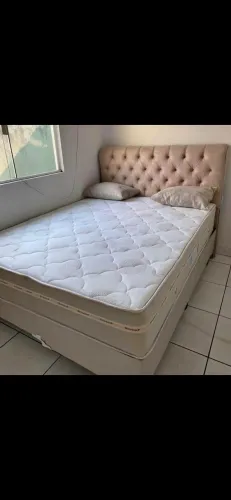 Cama Queen