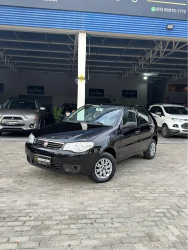 Fiat Palio Celebration 1.0 Fire Flex 8V 4P 2015