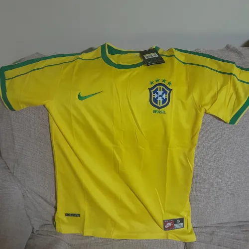 Camisa Retrô 98 - P