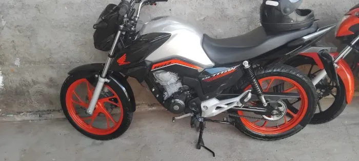 Honda Titan 2023