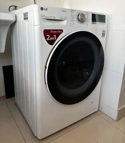 Máquina 2 em 1 lava seca LG