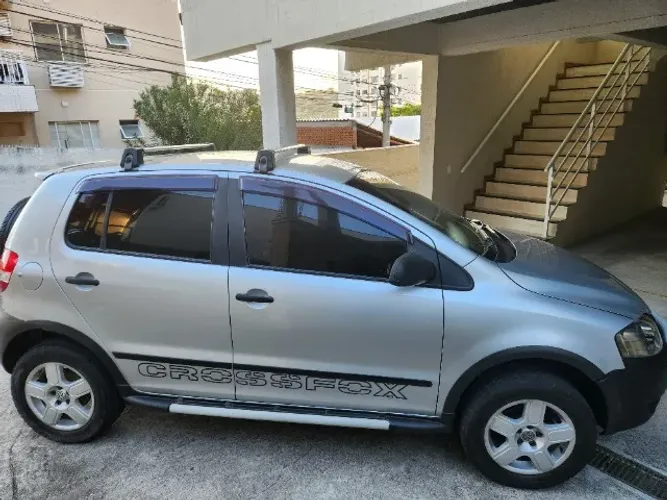 Volkswagen Crossfox 1.6 MI Total Flex 8V 5P 2006