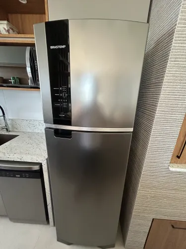 Geladeira Brastemp 400 LT Inox.