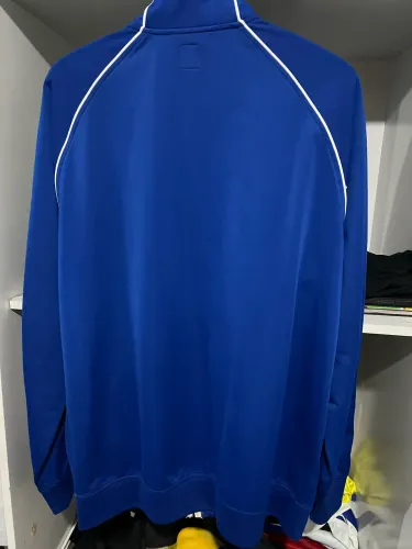 Casaco adidas