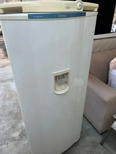 Geladeira Consul 340