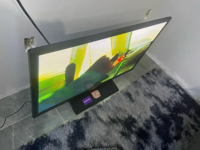 Vendo tv de plasma 43 polegadas 