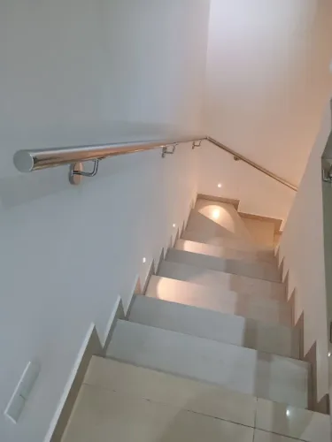 Corrimão de parede para escadas e corredores inox polido liga 304