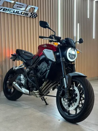CB 650R IPVA PAGO + TRANSFERÊNCIA