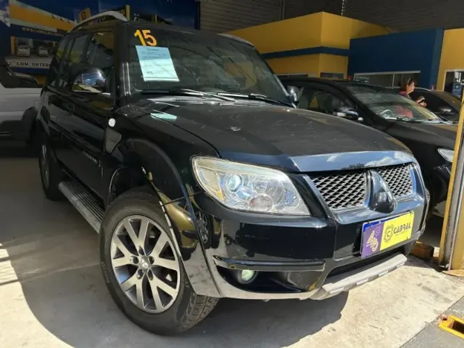 Mitsubishi Pajero TR4 2.0 Flex 16V 4X2 Aut. 2015
