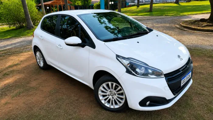 Peugeot 208 Active 1.2 Flex 12V 5P Mec. 2020