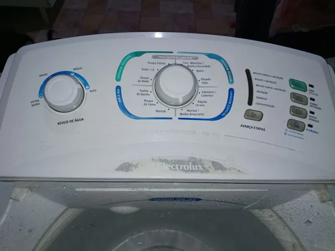 Máquina de lavar roupas