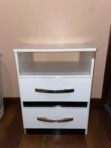 Mesa de cabeceira