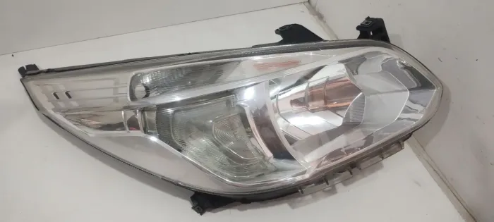 FAROL SPIN CROMADO 2013/2018 DIREITO USADO ORIGINAL