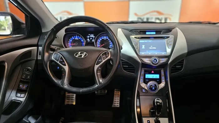 Hyundai Elantra GLS 2.0 16V Flex Aut. 2014