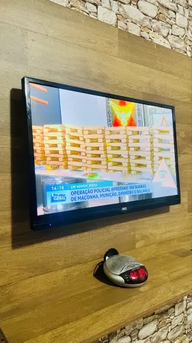 Vendo tv 32 polegadas