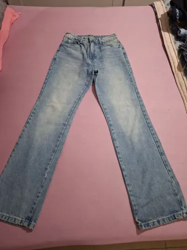 Calça jeans nova 38 Sawary reta