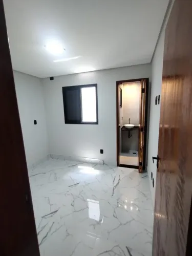 Sobrado com Terraço Gourmet à Venda no Parque das Nações 2 Suítes e 2 Vagas REF: 18294