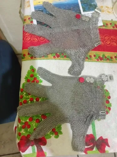 2 luvas novas de aço para açougueiro 