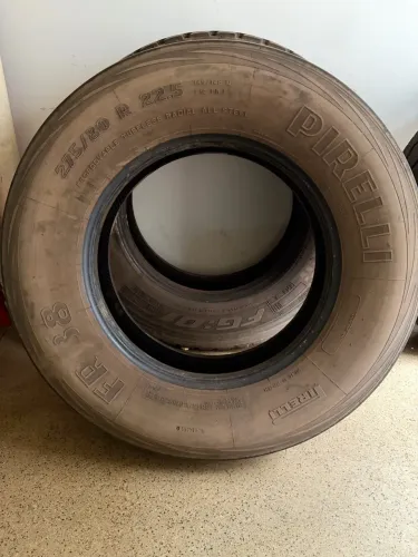 Pneu Pirelli 275/80R22,5