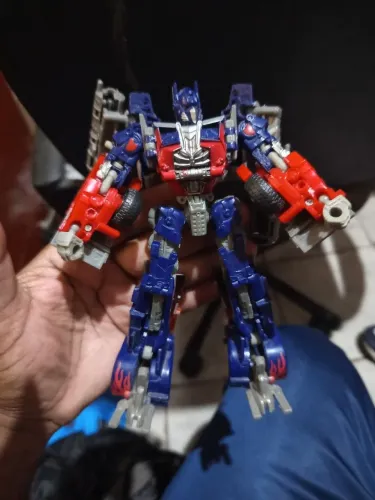 Transformers Optimus Prime DOMT
