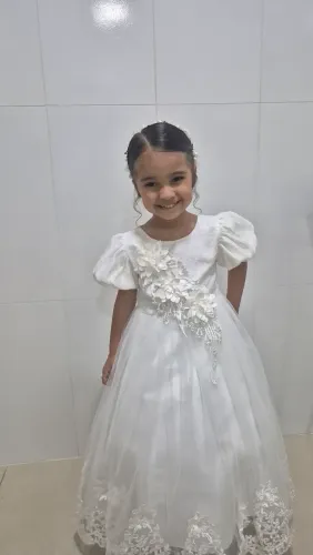 Vestido daminha com acessórios