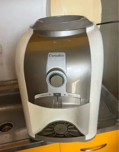 Gelagua esmaltec leia a descrição 