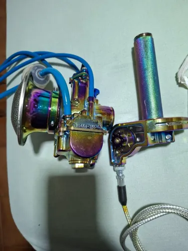 VENDO CARBURADOR MODELO KOSO 28MM E ACELERADOR PUNHO RÁPIDO